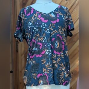 Floral V-Neck Cotton Tee
